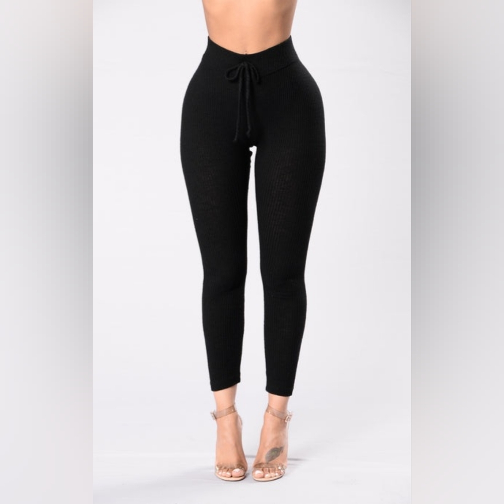 5 For $25✨️Fashion Nova Soft Knit Stretchy Black Leggings Tights Womens Medium